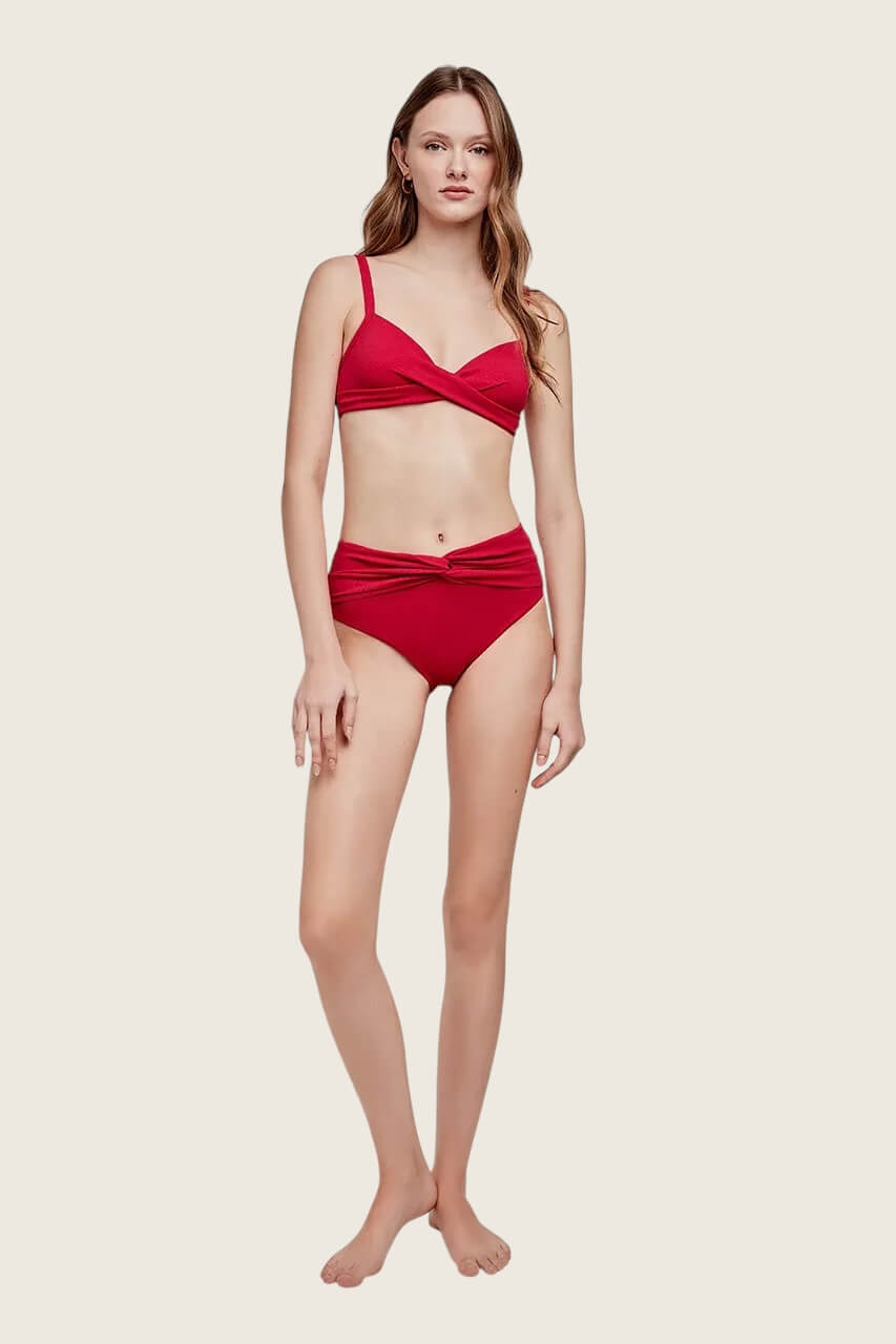 Slip bikini alto tessuto struttura